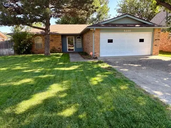 5209 SW 36th Avenue, Amarillo, TX 79109-4120