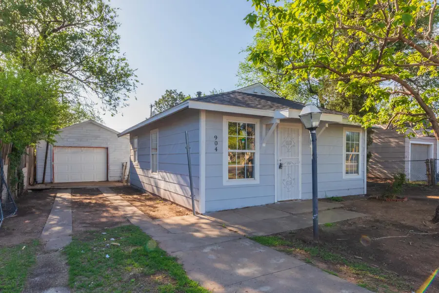 904 N Hayes Street, Amarillo, TX 79107-6704 - #2