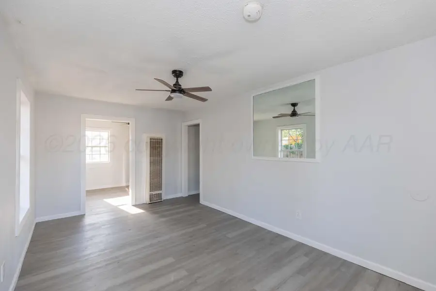 904 N Hayes Street, Amarillo, TX 79107-6704 - #3
