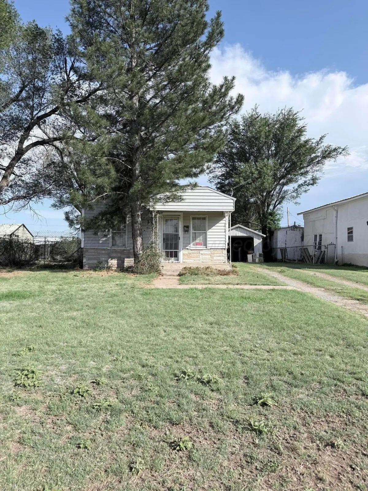 628 E Foster Avenue, Pampa, TX 79065-6608 - #1