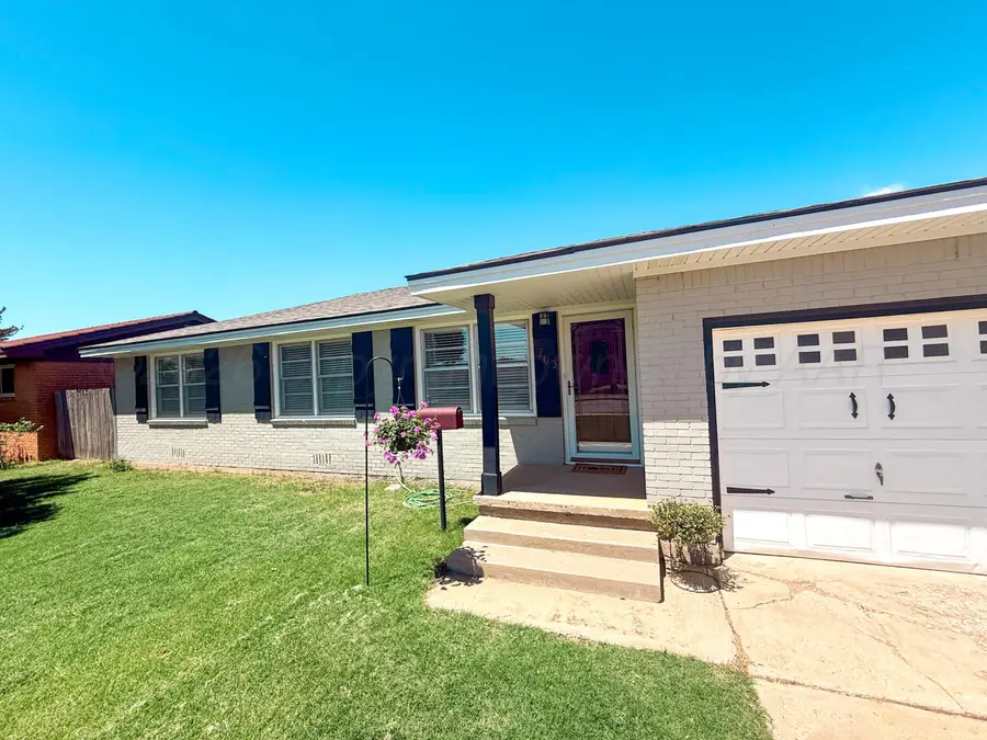 1705 N Dogwood Lane, Pampa, TX 79065-4520 - #3