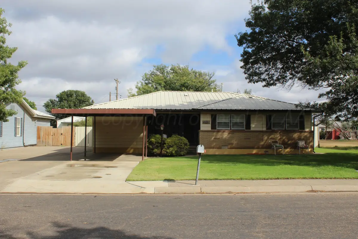 606 NW 8th Street, Dimmitt, TX 79027 - #1