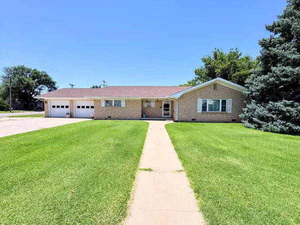 420 S Roland Street, Spearman, TX 79081
