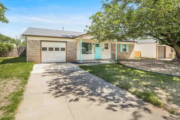 503 12th Avenue, Canyon, TX 79015-5129