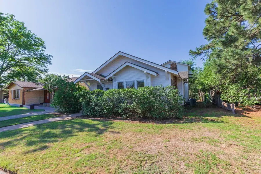 3713 Line Avenue, Amarillo, TX 79106 - #2