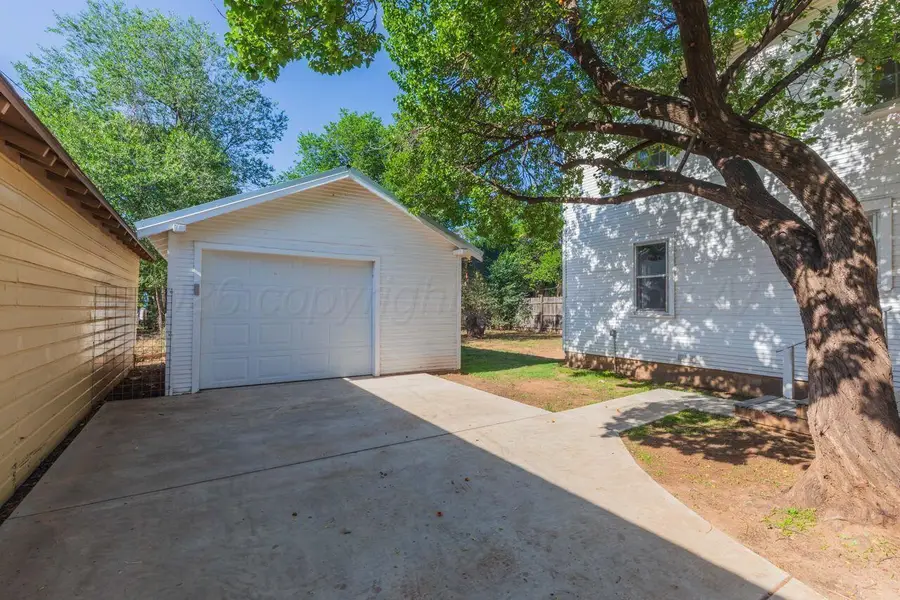 3713 Line Avenue, Amarillo, TX 79106 - #3
