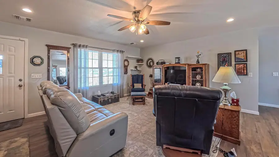 5201 Tomahawk Trail, Amarillo, TX 79124-8729 - #2