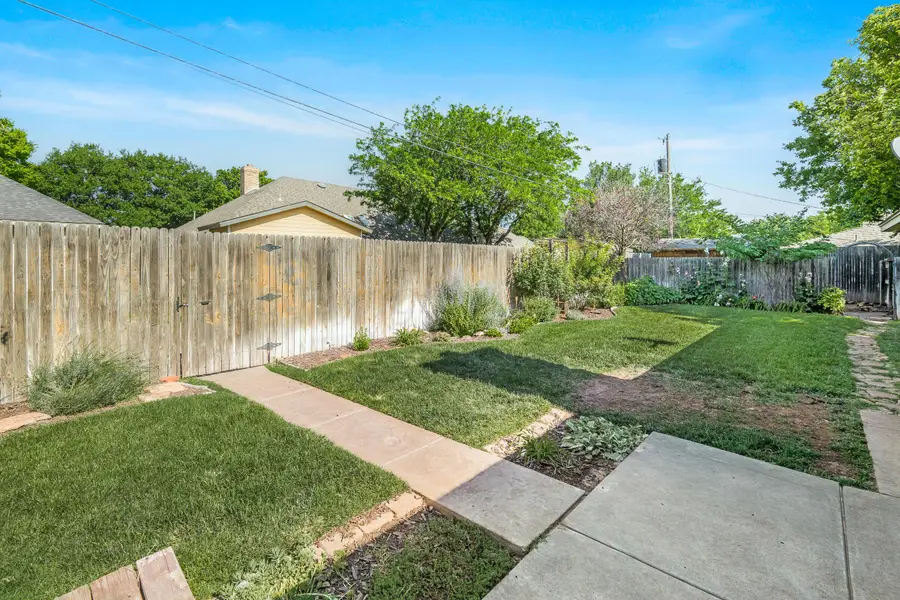 6904 Newlin Circle, Amarillo, TX 79109 - #3
