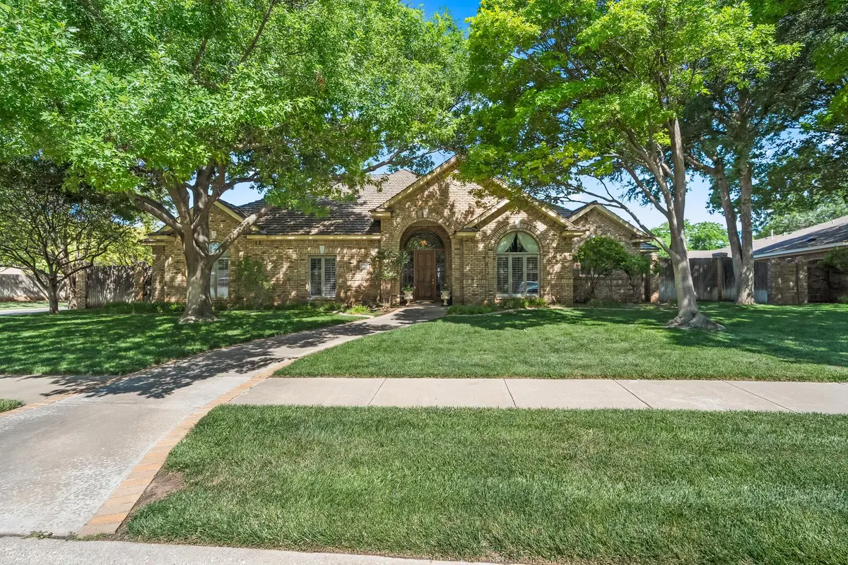 6710 Stoneham Drive, Amarillo, TX 79109-6412 - #1