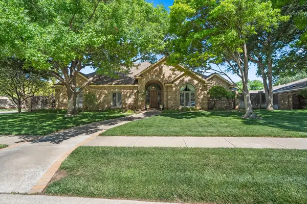 6710 Stoneham Drive, Amarillo, TX 79109-6412