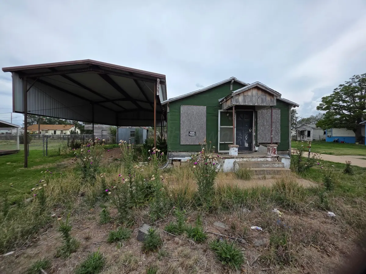 840 E Beryl Street, Pampa, TX 79065 - #1