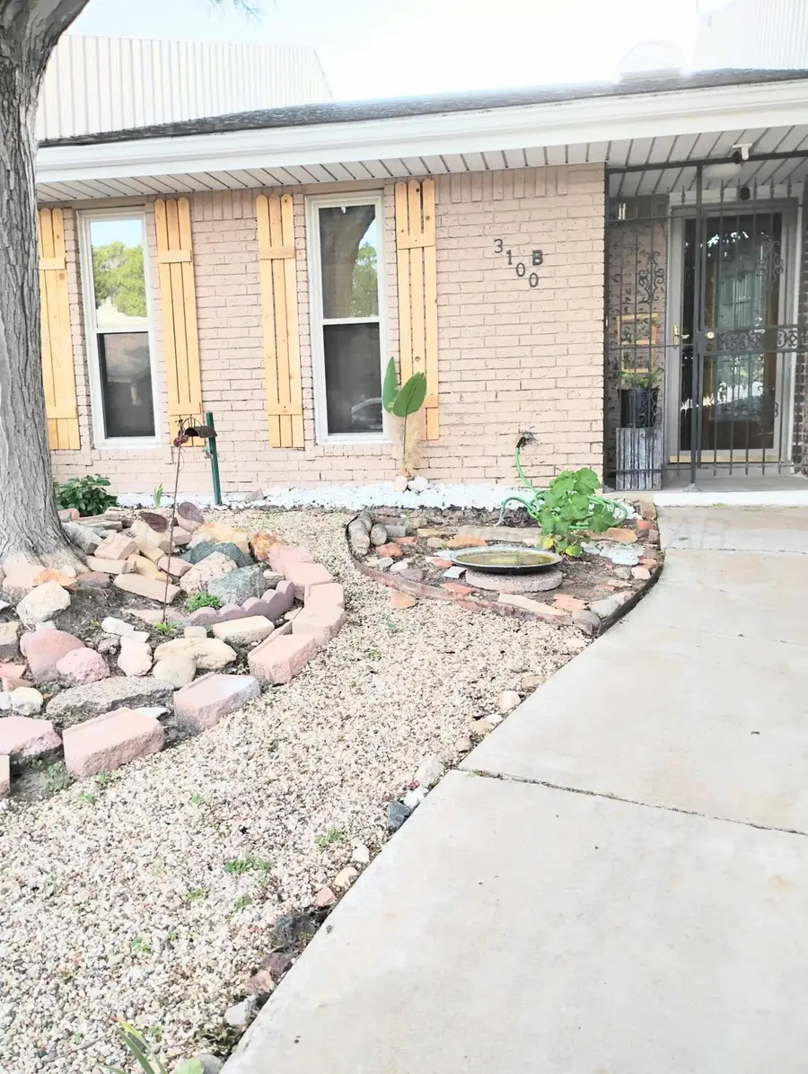 3100 Janet Drive, Amarillo, TX 79109-3207 - #2