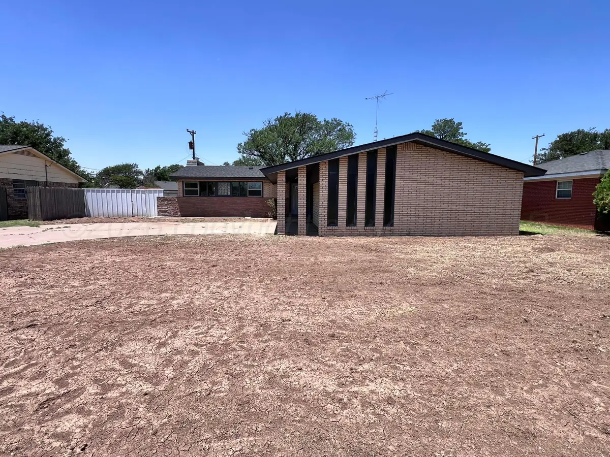 123 Greenwood Street, Hereford, TX 79045 - #1