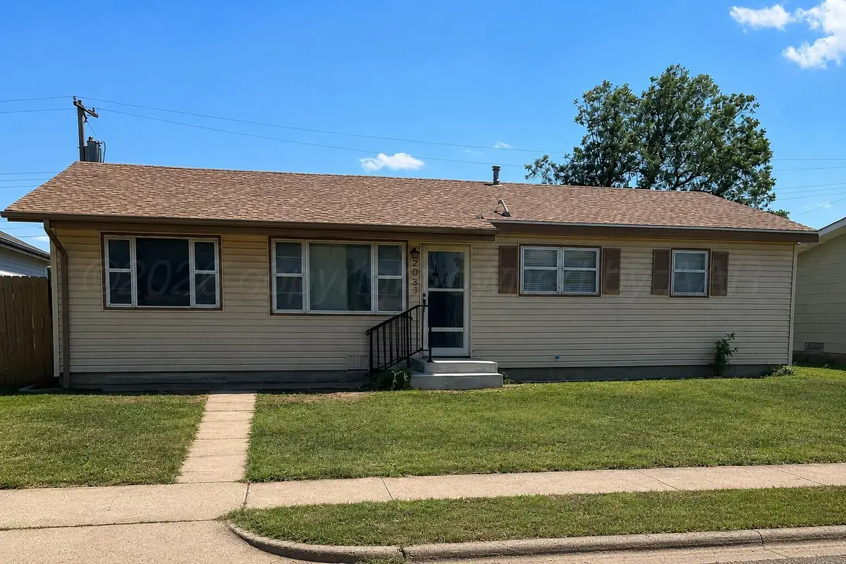 203 W 12th Avenue, Spearman, TX 79081 - #1
