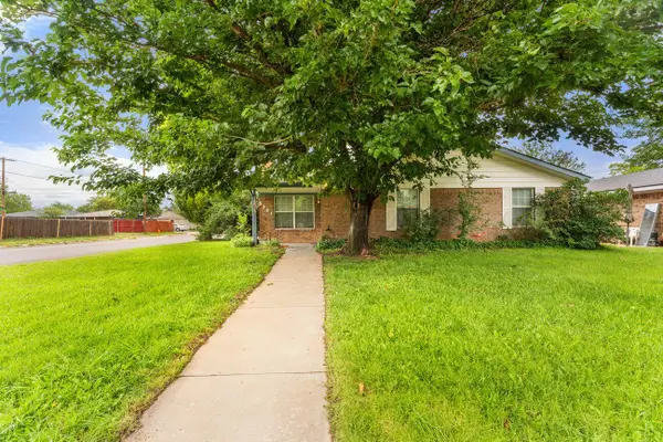 5201 S Milam Street, Amarillo, TX 79110-3205