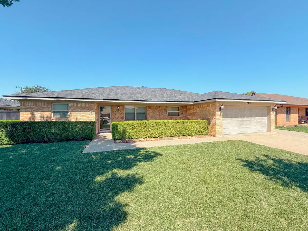 2613 N Fir Street, Pampa, TX 79065-3142 - #1