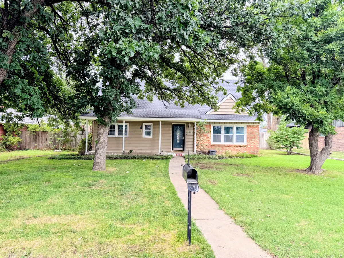 1514 S Eton Street, Perryton, TX 79070-4540 - #1