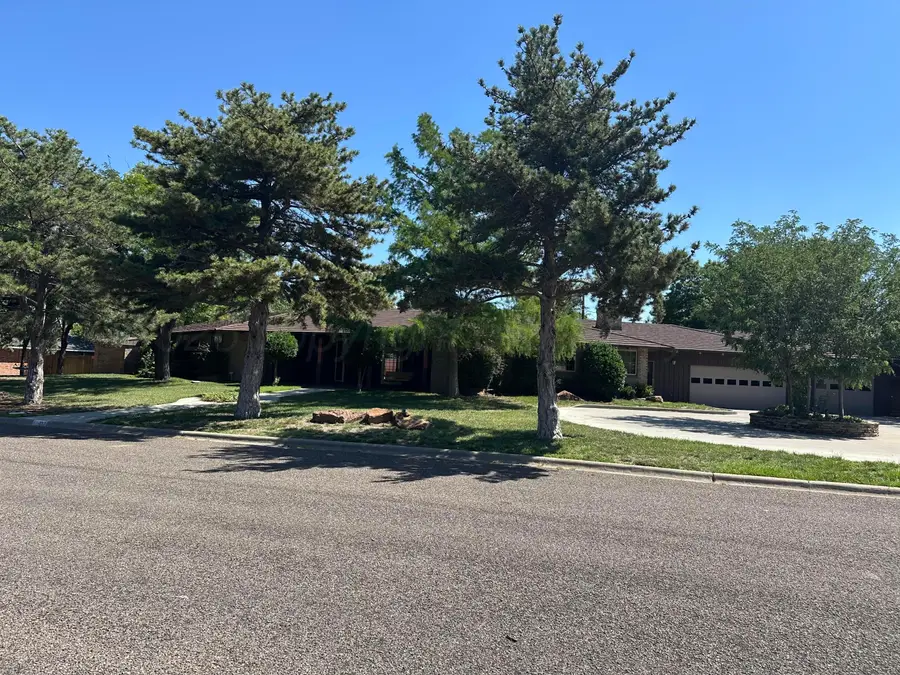 237 Somerset Street, Borger, TX 79007 - #2