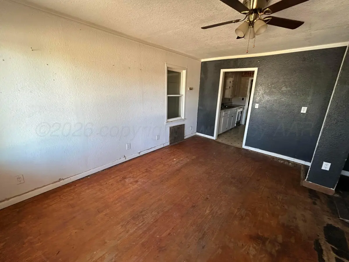 710 S Robey Avenue, Fritch, TX 79036 - #1
