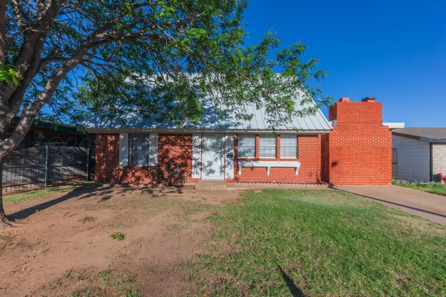 122 Womack Street, Borger, TX 79007 - #2