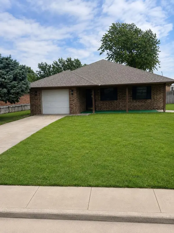 906 N Fairmont Street, Amarillo, TX 79106-7184