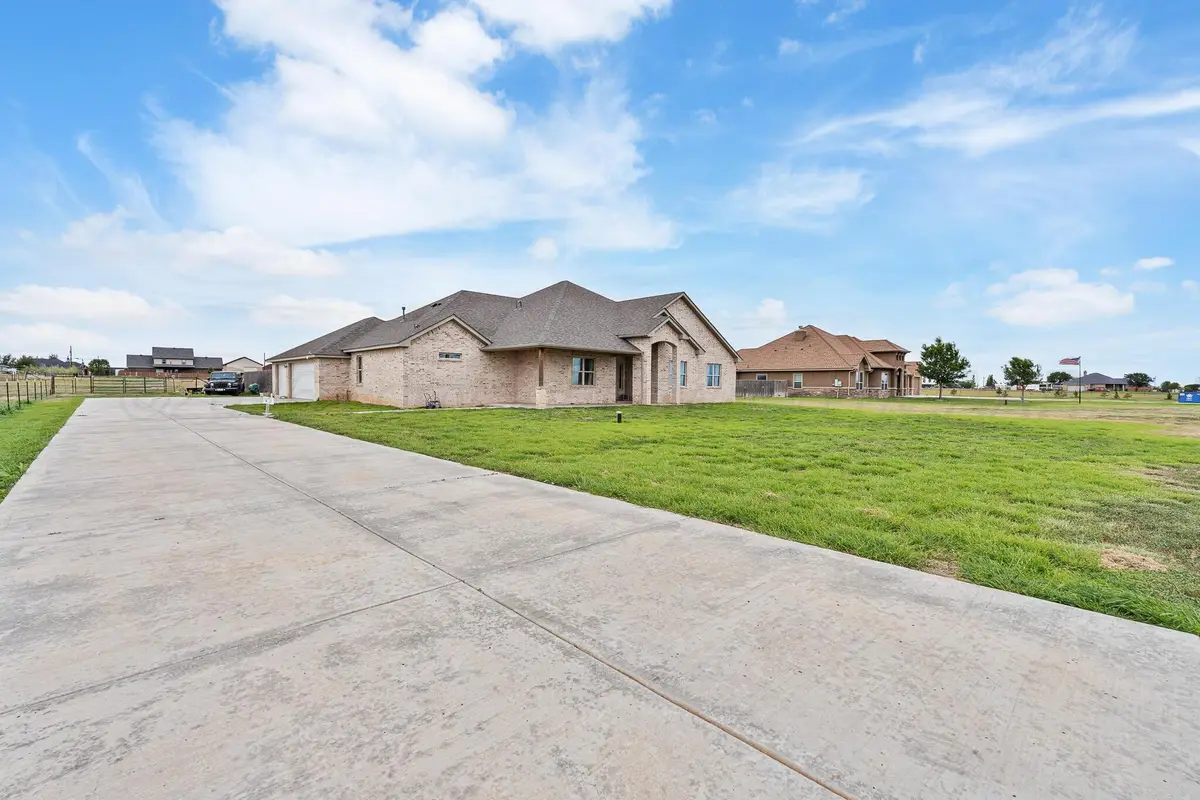 151 N Fm 2381, Bushland, TX 79124-1482 - #1