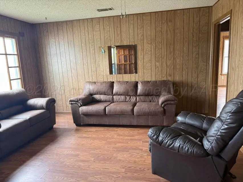 808 Avenue P, Sunray, TX 79086 - #2