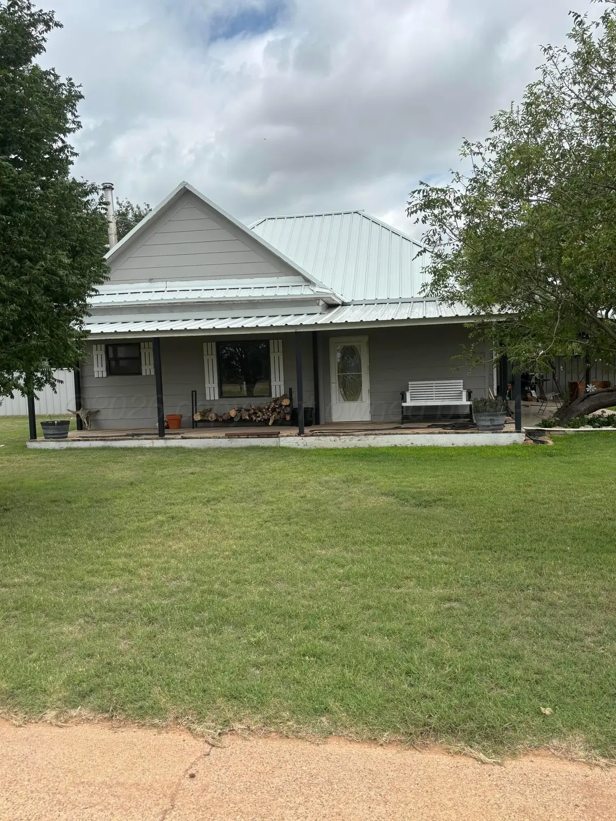 201 County Road Kb, Childress, TX 79201 - #1