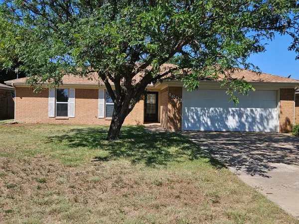1603 Charles Avenue, Panhandle, TX 79068-1971