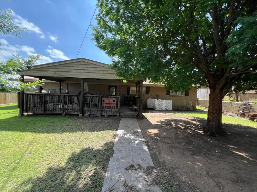 109 Sperry Drive, Follett, TX 79034 - #2