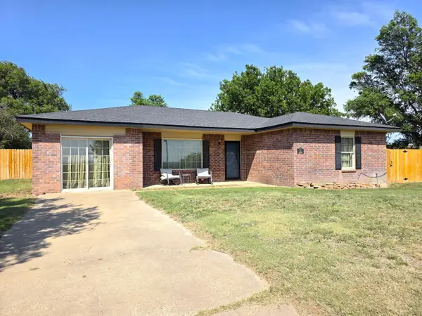 7921 Tumbleweed Road, Lefors, TX 79054