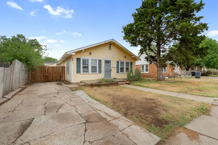 3806 S Tyler Street, Amarillo, TX 79110 - #2