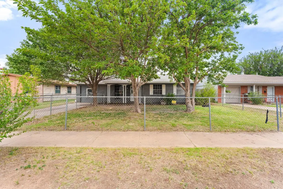 2911 Browning Street, Amarillo, TX 79103-4703 - #1
