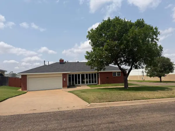 429 Mesquite Avenue, Amarillo, TX 79108-3207