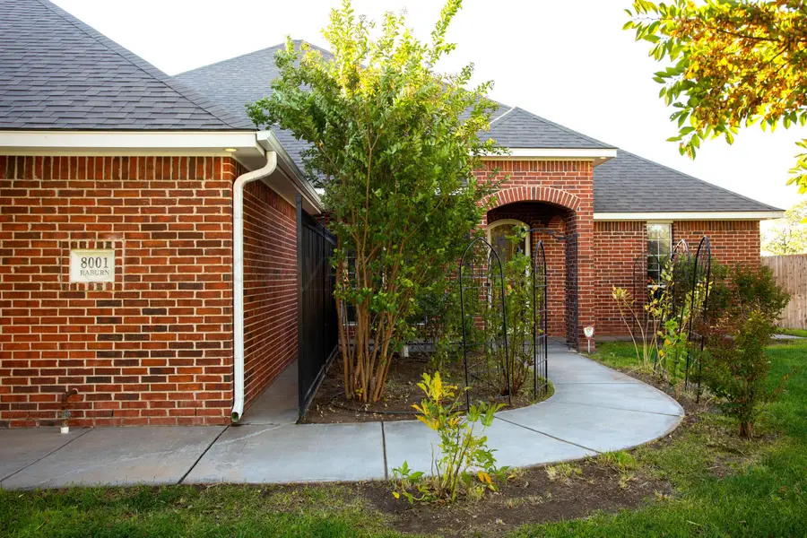 8001 Raburn, Canyon, TX 79015-8026 - #2