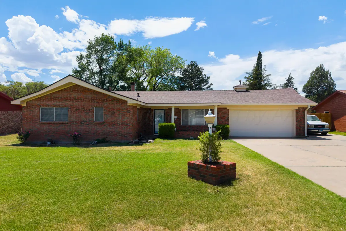 123 Plum Avenue, Dumas, TX 79029-3559 - #1