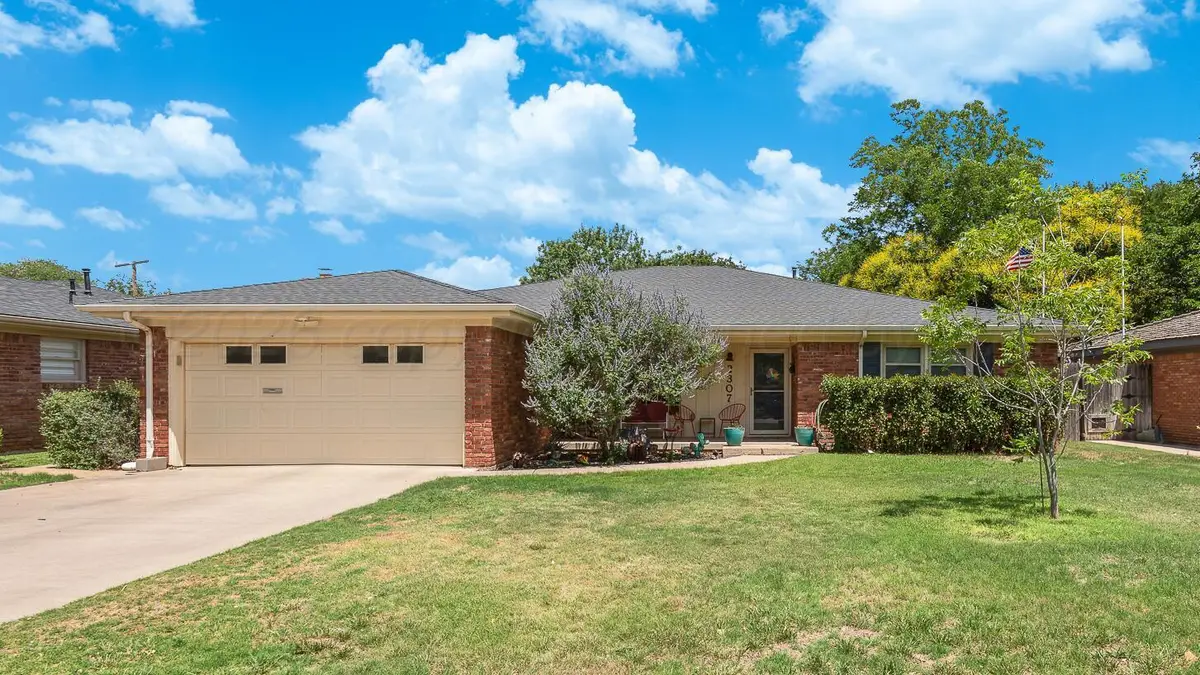 2307 Larry Street, Amarillo, TX 79106-4620 - #1