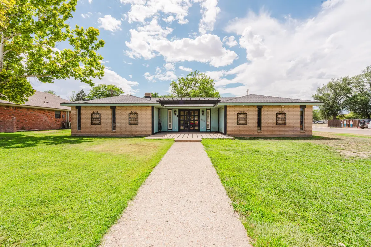 219 Bailey Avenue, Dumas, TX 79029 - #1