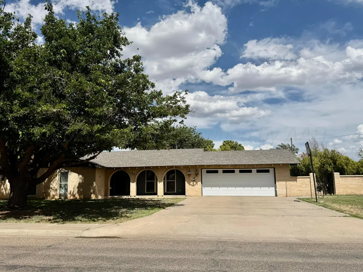 100 E Dallam Avenue, Dumas, TX 79029-3518 - #1