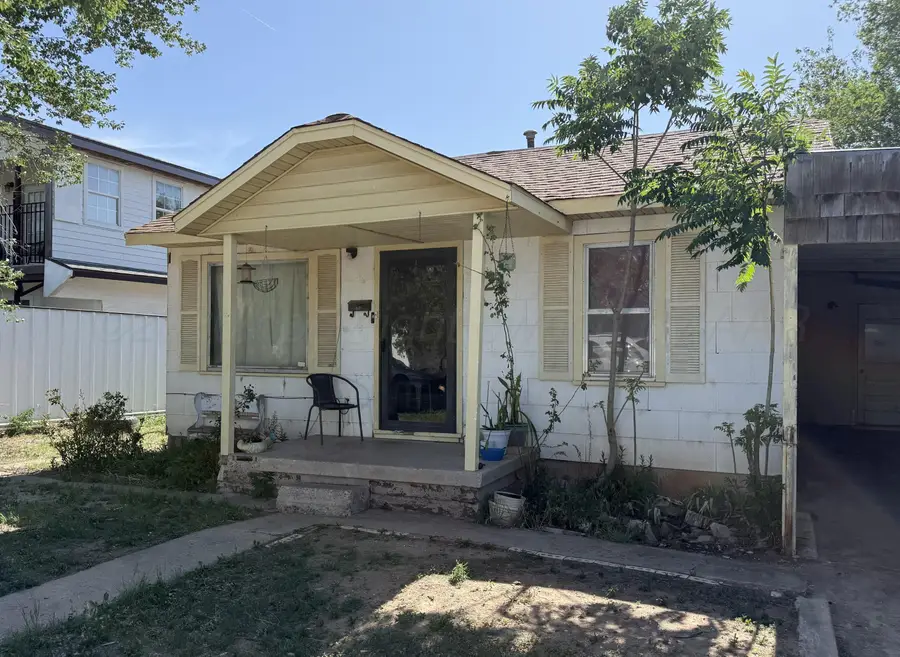 617 N Lefors Street, Pampa, TX 79065 - #3
