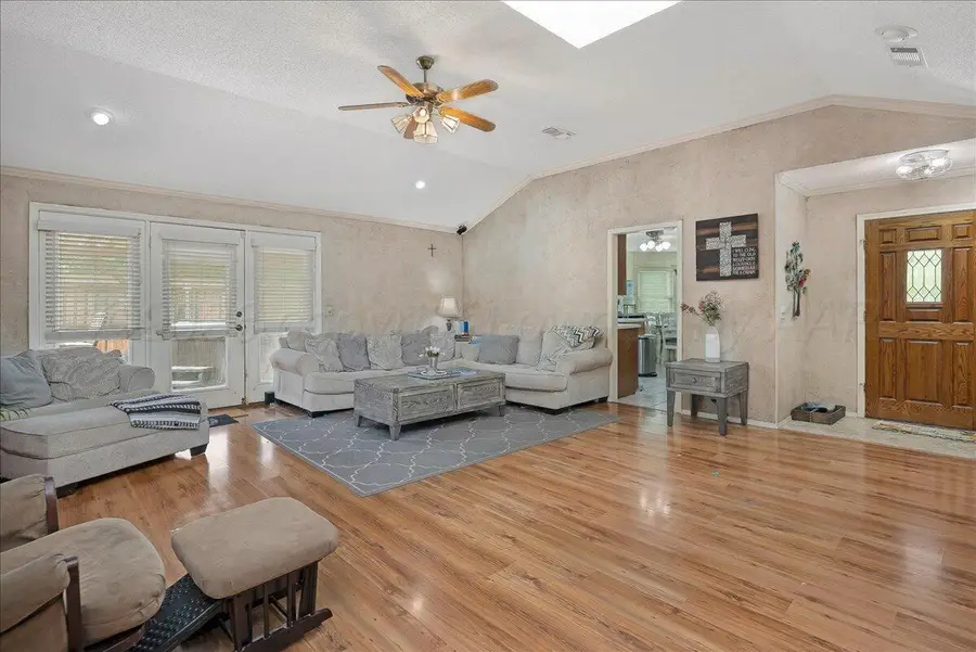 7309 Kings Place, Amarillo, TX 79109-6486 - #3