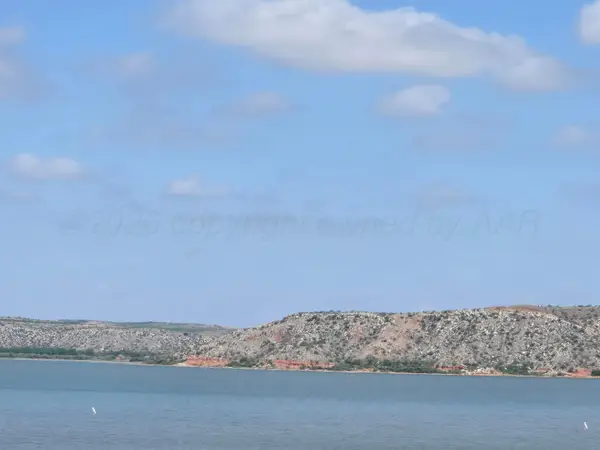 1706 Lakeview Drive, Fritch, TX 79036