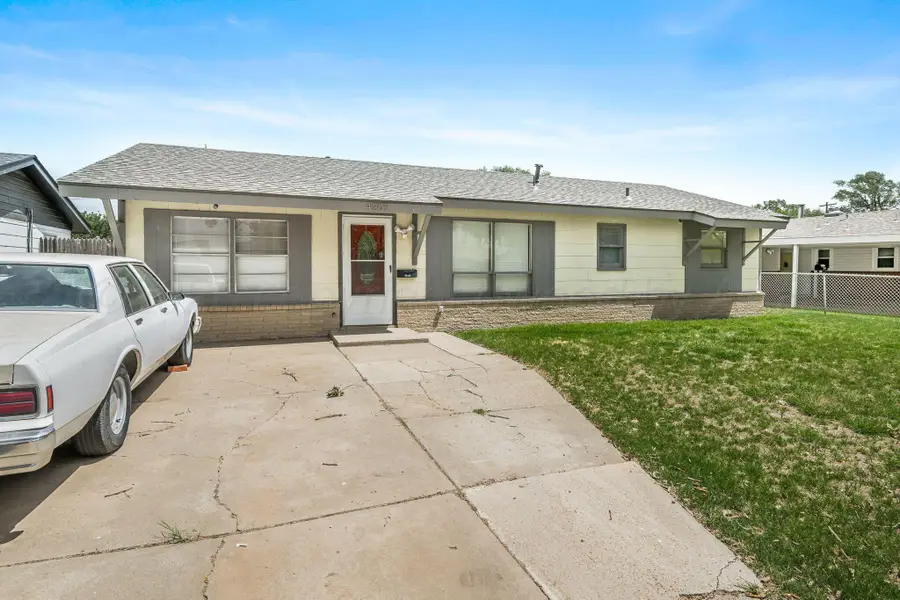 4207 SE 31st Avenue, Amarillo, TX 79103 - #2