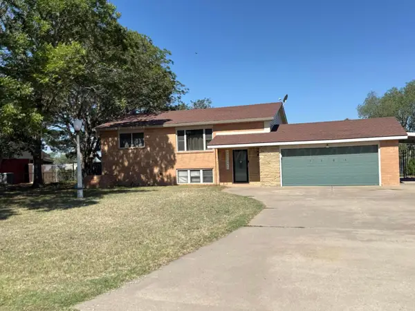 7121 Vinewood Street, Amarillo, TX 79108-3310