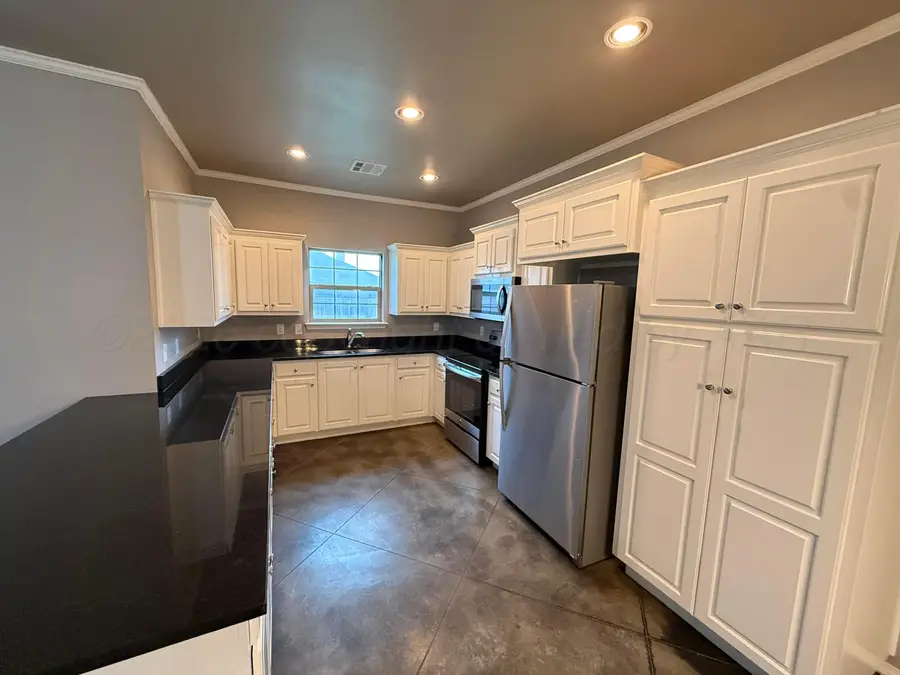 7817 Crestline Drive, Amarillo, TX 79119 - #3