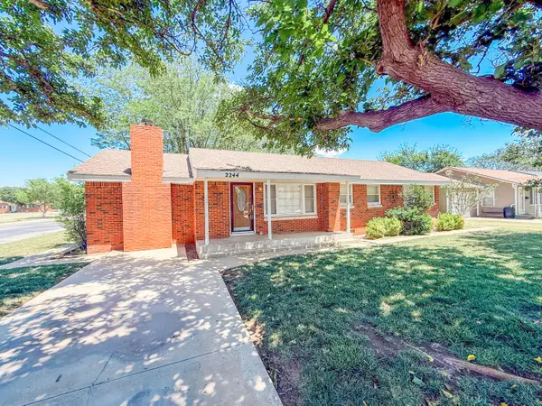 2244 N Russell Street, Pampa, TX 79065-3629