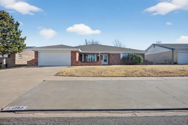 1209 Northwestern Street, Perryton, TX 79070-3706