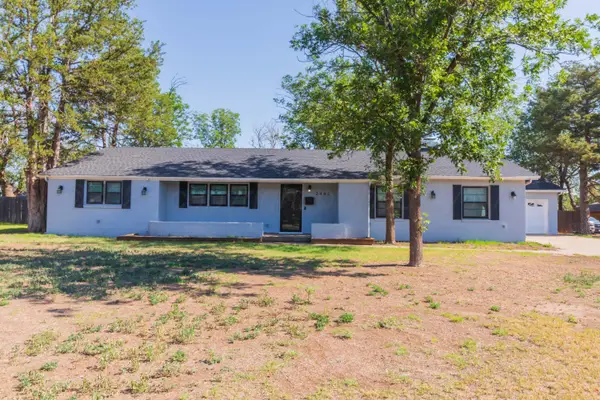 2407 8th Avenue, Canyon, TX 79015-4745