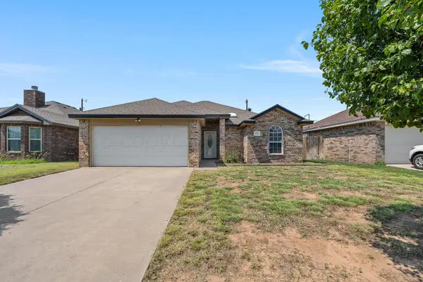 1401 Fox Hollow Avenue, Amarillo, TX 79108-4311