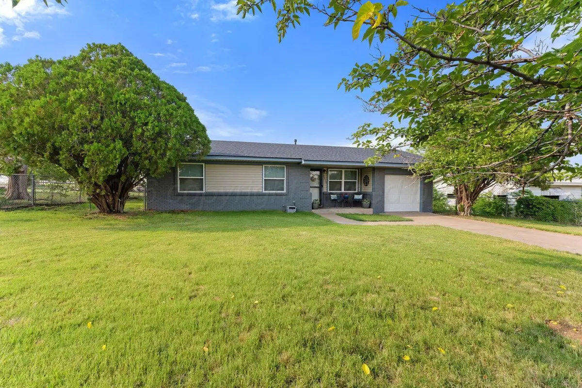 1110 NW 19th Avenue, Amarillo, TX 79107-3004 - #1